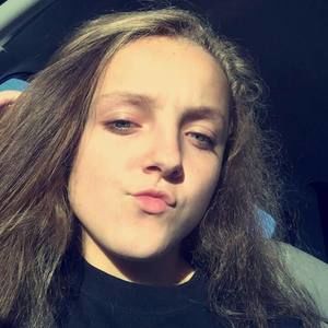 Meet your Posher, Ashlee